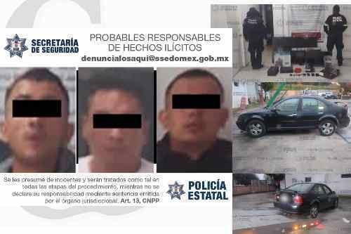 Detienen a tres ladrones de casas en Chapultepec; con el botín en su auto